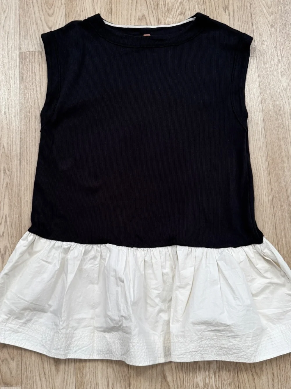 NWT Free People Enya Black and Ivory Mini Dress/Tunic, Size L